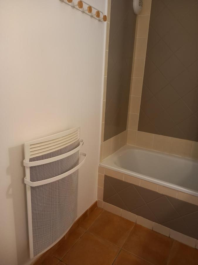 Saumane-de-Vaucluse Appartement Cosy Pour Un Sejour Bien-Etre Climatise מראה חיצוני תמונה