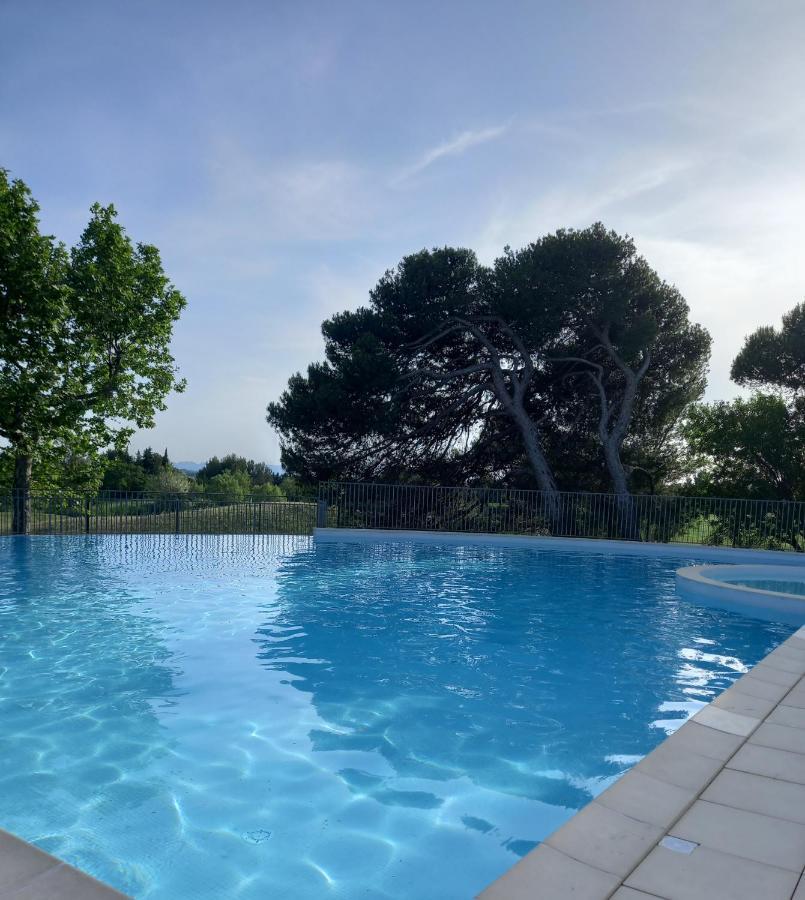 Saumane-de-Vaucluse Appartement Cosy Pour Un Sejour Bien-Etre Climatise מראה חיצוני תמונה
